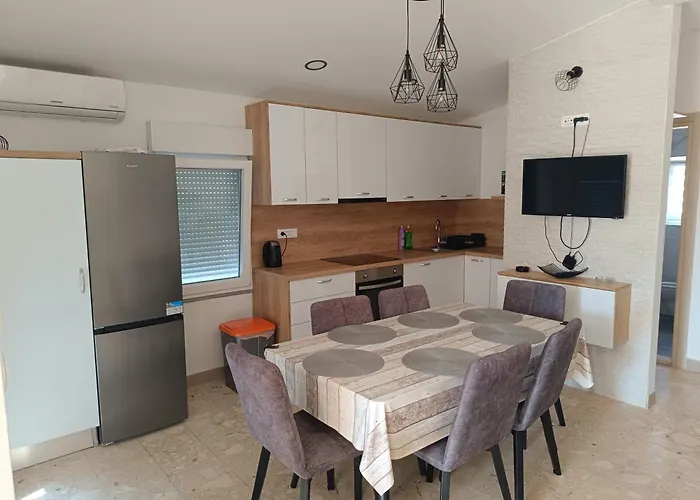 Appartement By The Sea Trogir