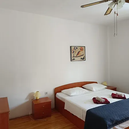 Апартаменты By The Sea *