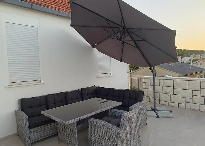 By The Sea Апартаменты